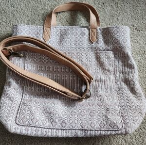 Thirty-One Tote Bag in Cream and Tan